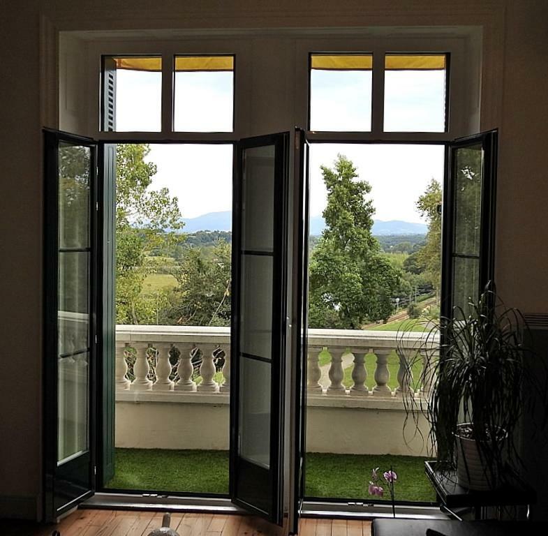 Apartment 23 Avenue Du 8 Mai 1945